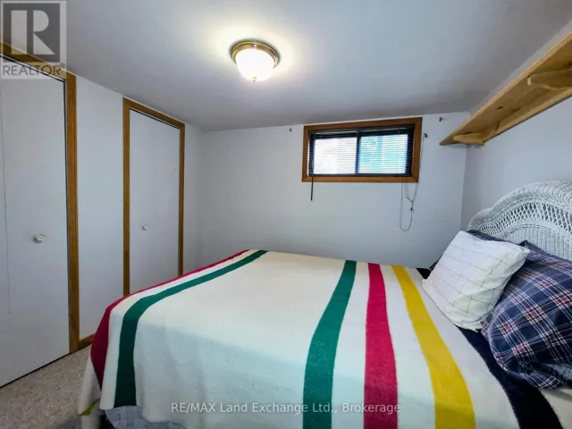 780