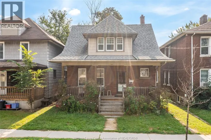 3245 BABY STREET, Windsor, Ontario N9C1K7
