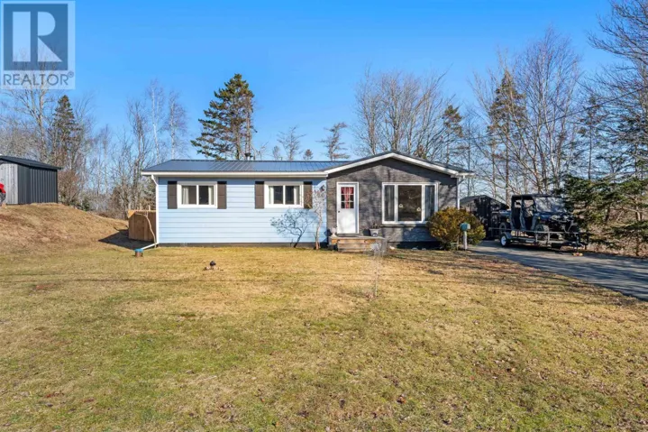 20 MONTERY Drive, Salmon River, Nova Scotia B2N5S4