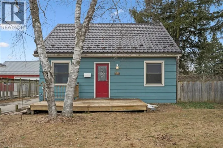 381 CONNAUGHT Street, Kitchener, Ontario N2C1C1