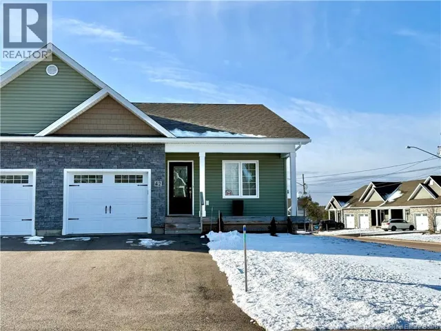 42 Auberry Street, Moncton, New Brunswick E1G5V2