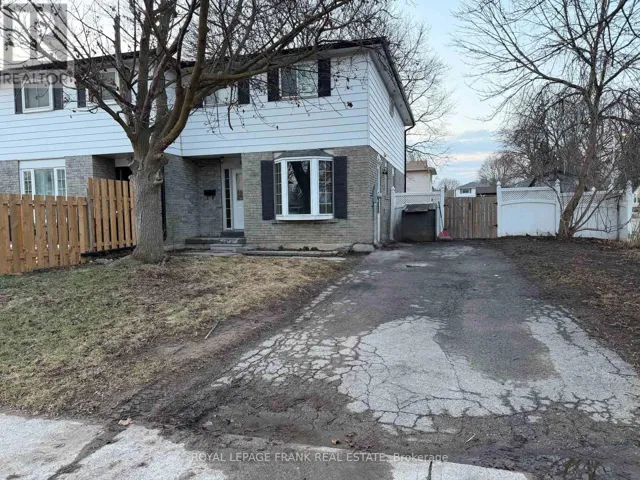 16 LOSCOMBE DRIVE, Clarington (Bowmanville), Ontario L1C3S9