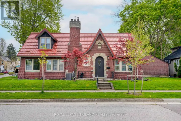 1 WOODLAND PLACE, London South (South F), Ontario N6C1H9
