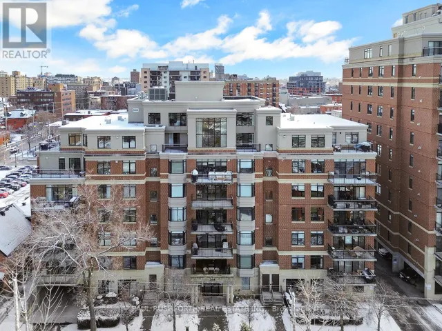 PH2 - 364 COOPER STREET, Ottawa, Ontario K2P2P3
