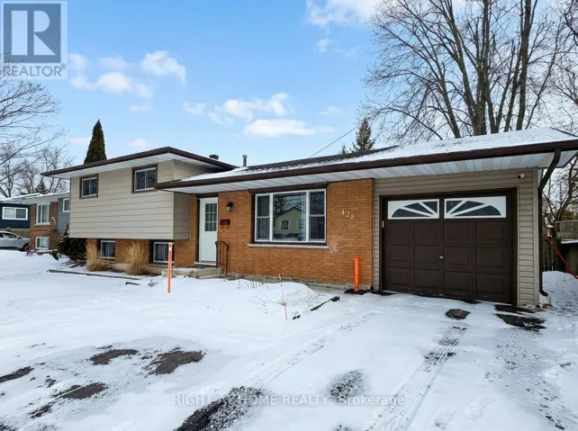 438 FOREST AVENUE S, Orillia, Ontario L3V4A1