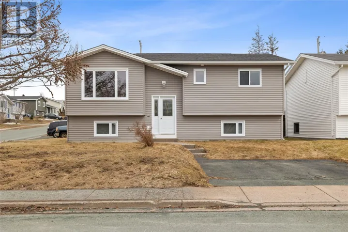 1 Windfall Crescent, Conception Bay South, Newfoundland & Labrador A1W4V3