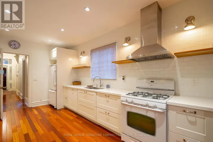 198 BELLWOODS AVENUE, Toronto (Trinity-Bellwoods), Ontario M6J2R1