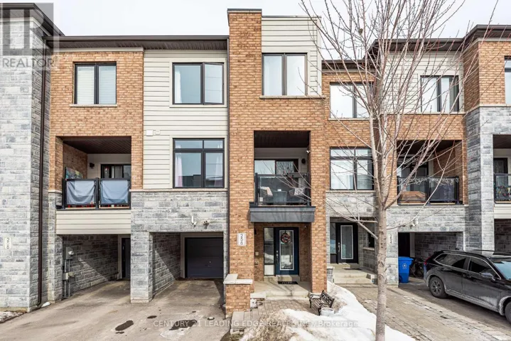 256 VIVANT STREET, Newmarket (Woodland Hill), Ontario L3X0K9