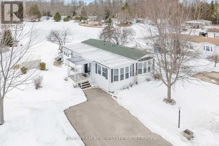 68 THE BOARDWALK, Wasaga Beach, Ontario L9Z3A8