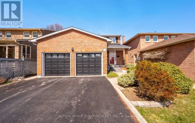 2113 FOLKWAY DRIVE, Mississauga (Erin Mills), Ontario L5L3G3