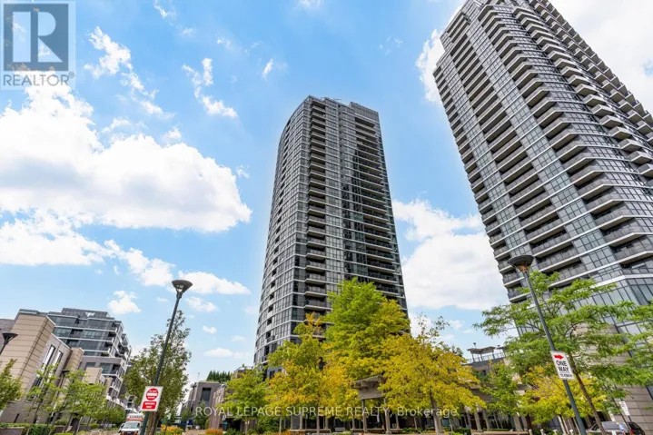 302 - 9 VALHALLA INN ROAD, Toronto (Islington-City Centre West), Ontario M9B0B2