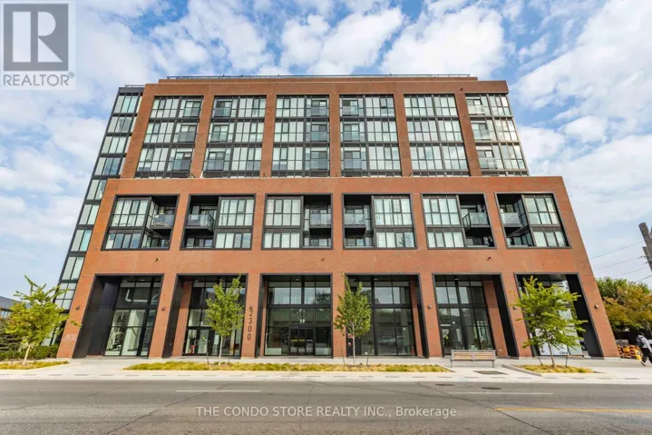 905 - 2300 ST. CLAIR AVENUE W, Toronto (Junction Area), Ontario M6N1K8