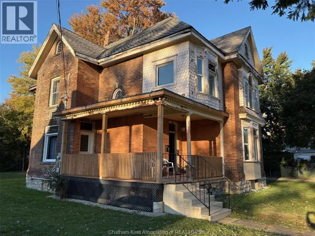27 & 31 Wade STREET, Chatham, Ontario N7M3T6