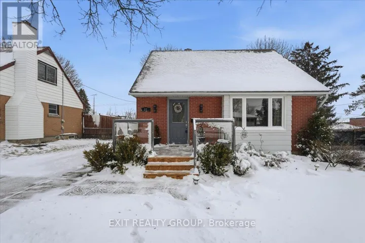 27 FOURTH AVENUE, Quinte West (Trenton Ward), Ontario K8V5N5