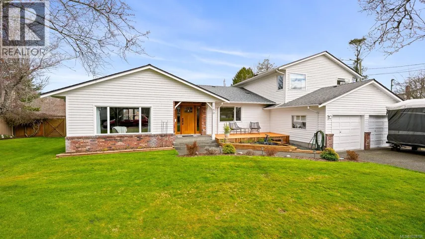 150 Barlow Rd, Campbell River, British Columbia V9W1T2