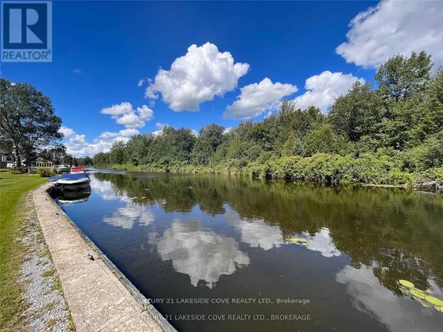 9 - 51 LAGUNA PARKWAY, Ramara, Ontario L0K1B0