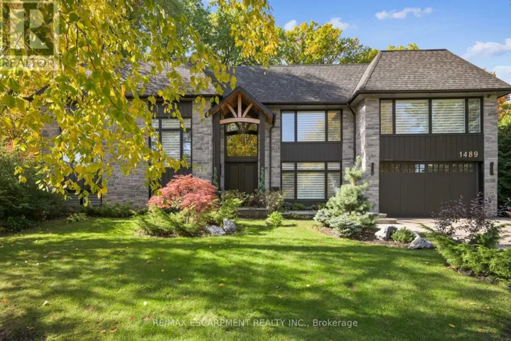 1489 ROGERSWOOD COURT, Mississauga (Lorne Park), Ontario L5J1R7