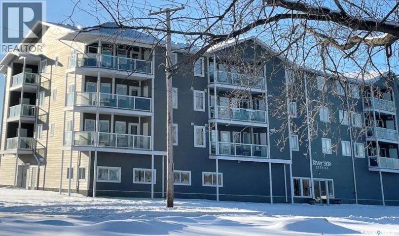 202 395 River STREET E, Prince Albert, Saskatchewan S6V0A3