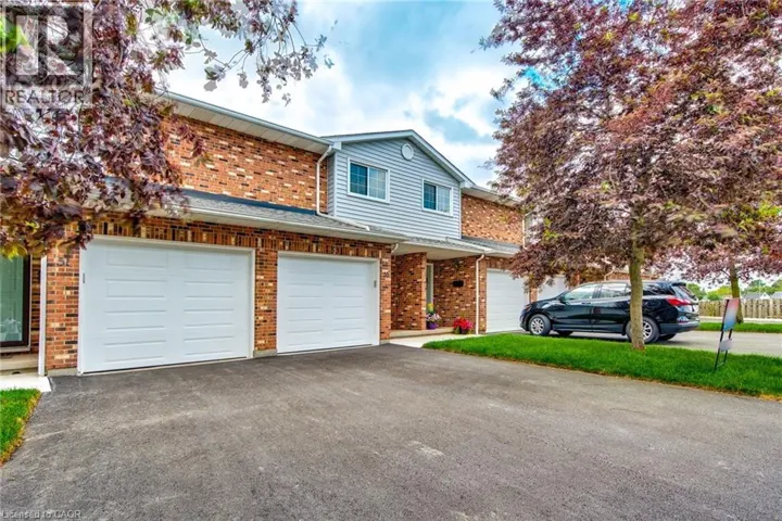 53 MYRTLE Avenue, St. Catharines, Ontario L2M5W2