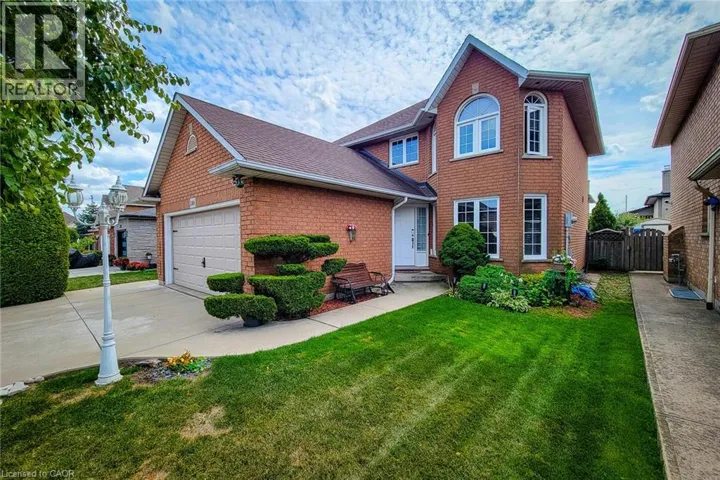 146 LOCHEED Drive, Hamilton, Ontario L8T4Z7