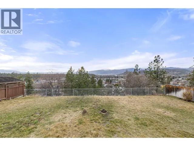 870 Dougall Road S, Kelowna, British Columbia V1X3J8