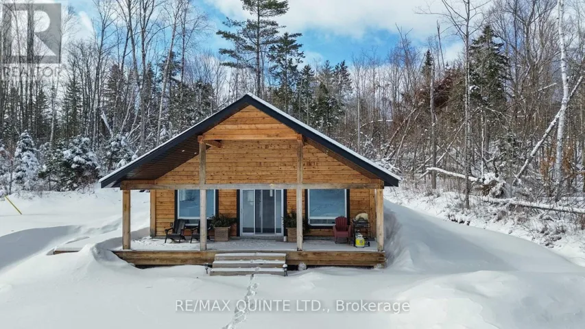 34 ELM LANE, Tudor and Cashel (Cashel Ward), Ontario K0L1W0