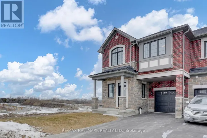 42 VINEWOOD CRESCENT, Barrie, Ontario L9J1B4