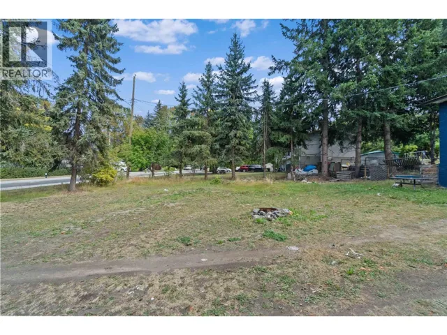 2030 1 Avenue NE, Salmon Arm, British Columbia V1E1Z4