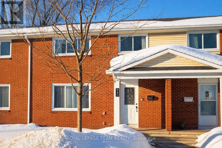 840 BORTHWICK AVENUE, Ottawa, Ontario K1K2M8