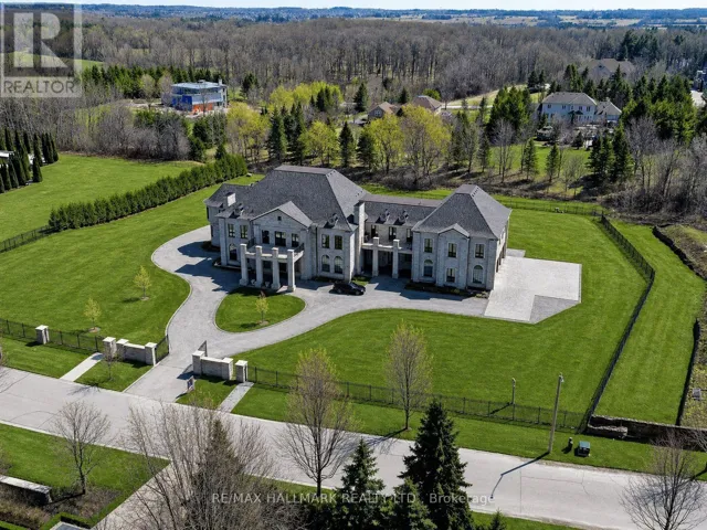 15 EDEN VALE DRIVE, King, Ontario L7B1L8