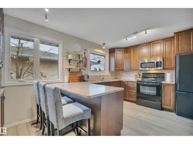 5 NOOTKA RD, Leduc, Alberta T9E4K2