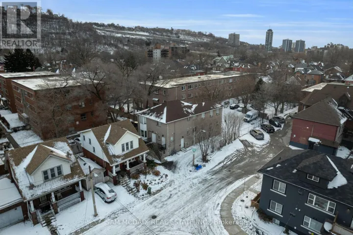 90 TISDALE STREET S, Hamilton (Stinson), Ontario L8N2W2
