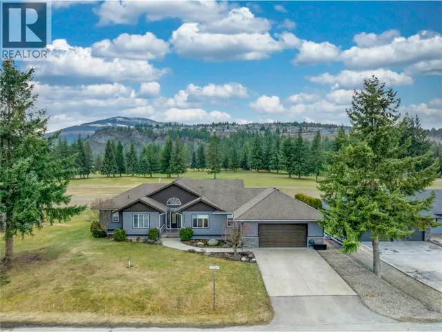 2635 Golf View Place, Blind Bay, British Columbia V0E1H2
