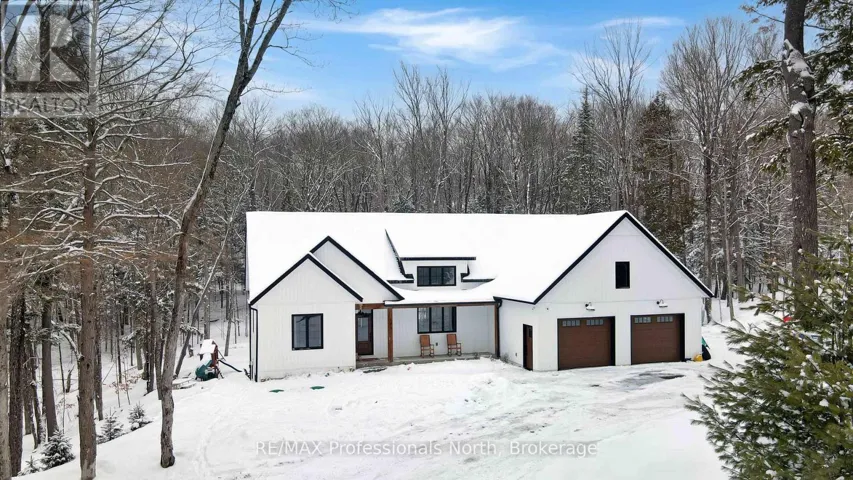 195 LAKEVIEW STREET, Dysart et al (Dysart), Ontario K0M1S0