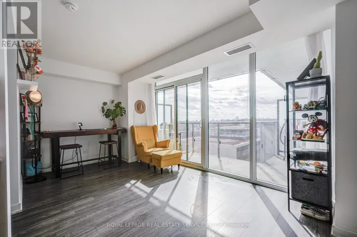 901 - 160 FLEMINGTON ROAD, Toronto (Yorkdale-Glen Park), Ontario M6A0A9