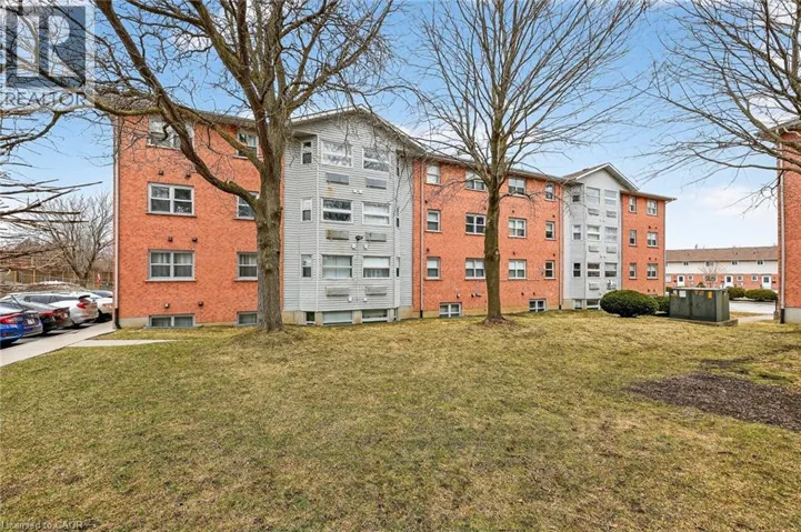 64 HIAWATHA Road Unit# 35, Woodstock, Ontario N4T1P4