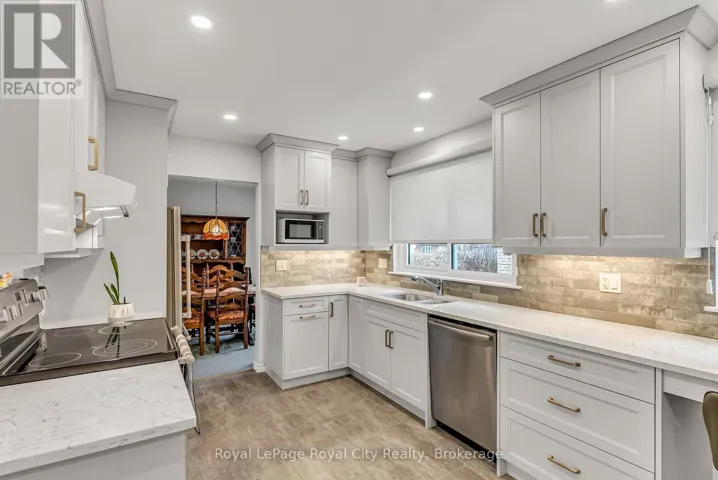 113 FIFE ROAD, Guelph (Willow West/Sugarbush/West Acres), Ontario N1H6X9