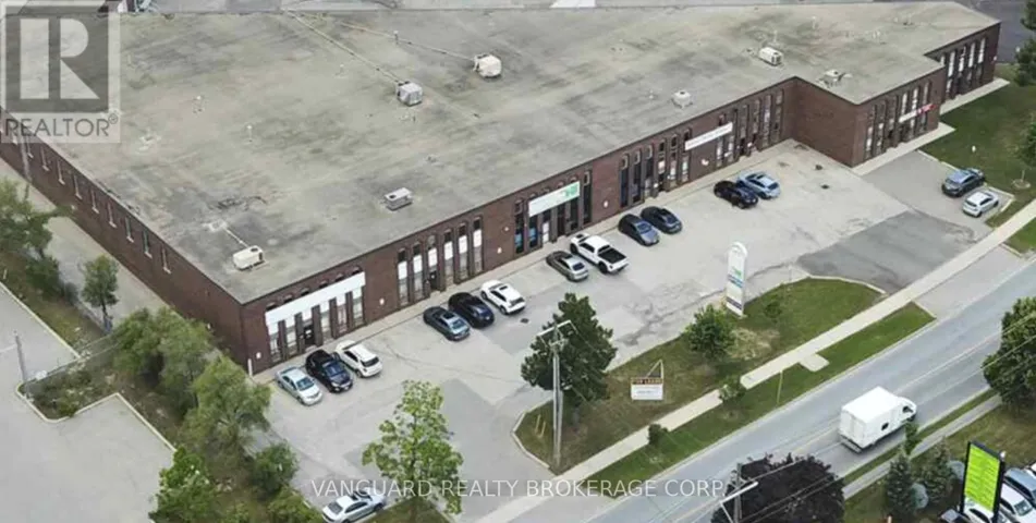 1-4 - 4476 CHESSWOOD DRIVE, Toronto (York University Heights), Ontario M3J2B9