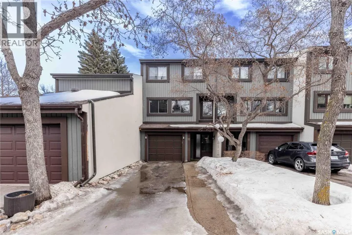 52 455 Pinehouse DRIVE, Saskatoon, Saskatchewan S7K5X1