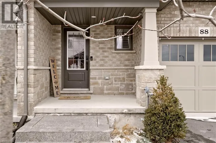 88 SEVERINO Circle, Smithville, Ontario L0R2A0