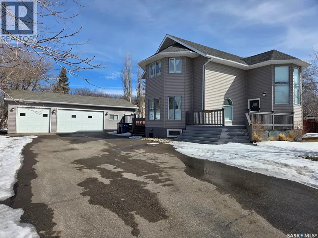 218 2nd STREET E, Carlyle, Saskatchewan S0C0R0