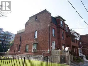UPPER - 1257 KING STREET W, Toronto (South Parkdale), Ontario M6K1G6