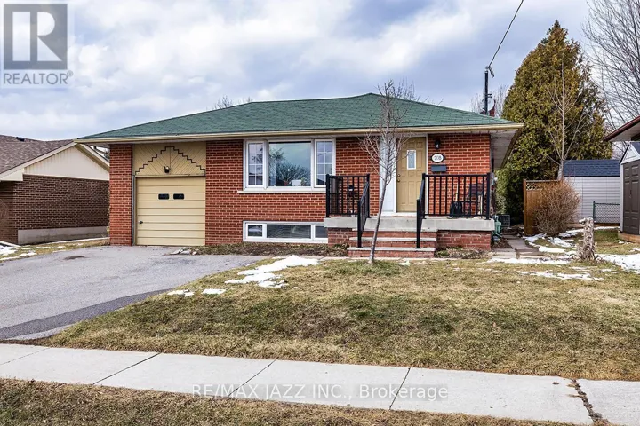 #2 - 708 NEWMAN CRESCENT, Whitby (Downtown Whitby), Ontario L1N1M6