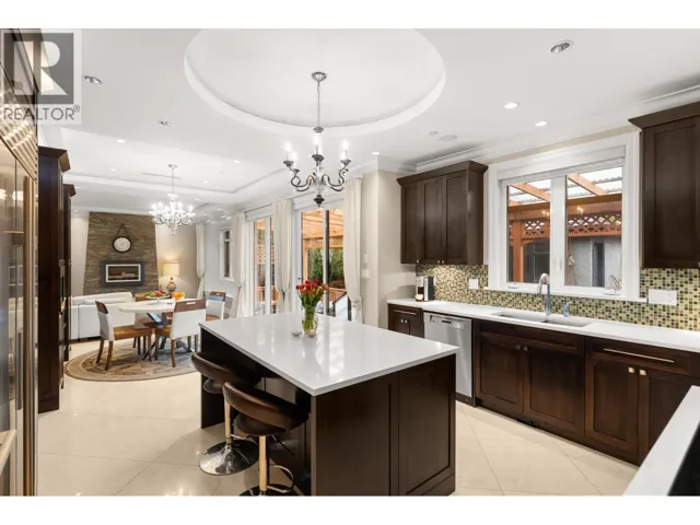 1041 W 58TH AVENUE, Vancouver, British Columbia V6P1V9