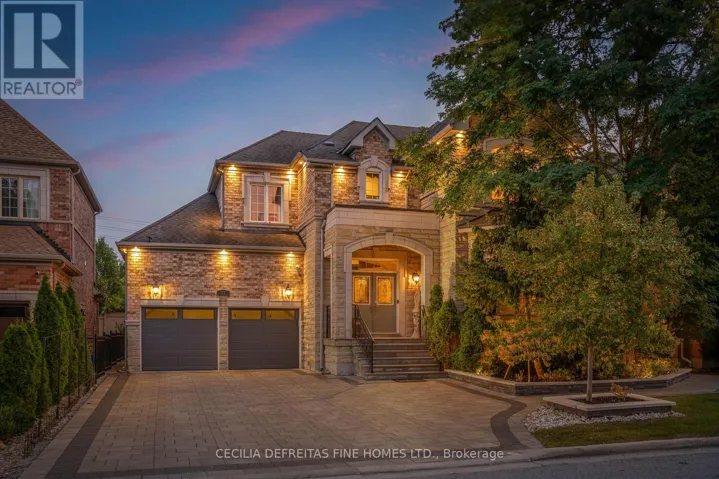 11 BEAUVISTA COURT, Vaughan (Vellore Village), Ontario L4H3G6