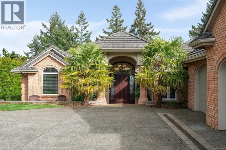 2450 Ainsley Pl, Nanoose Bay, British Columbia V9P9G9