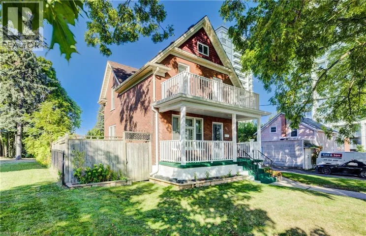 44 WALTER Street, Kitchener, Ontario N2G1S1
