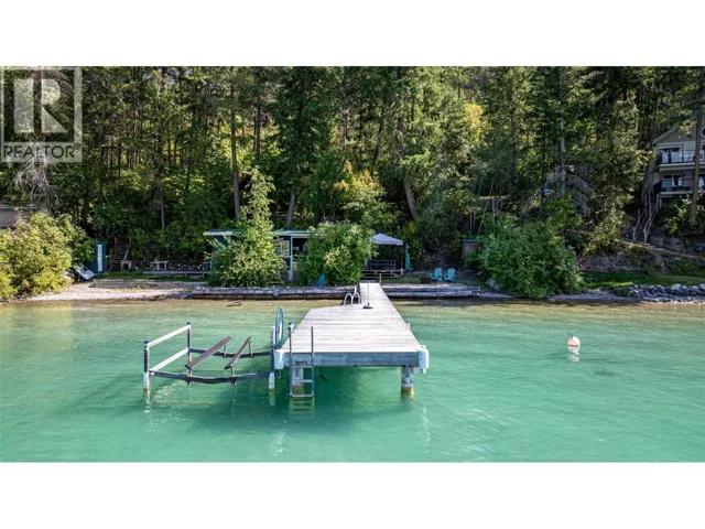 5799 Cosens Bay Road, Coldstream, British Columbia V1B1N8