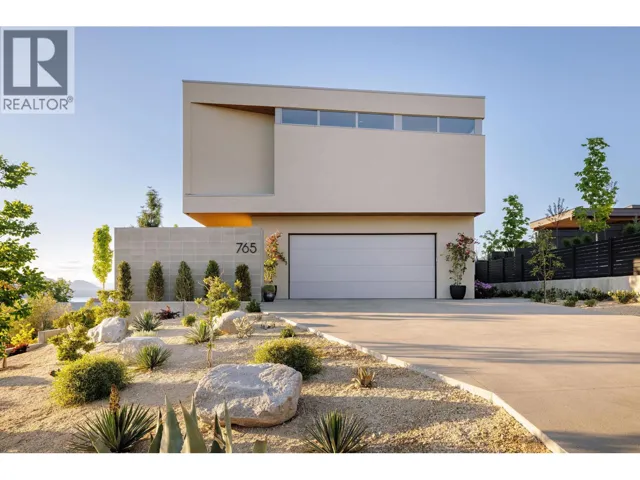 765 Westminster Avenue E, Penticton, British Columbia V2A1J2