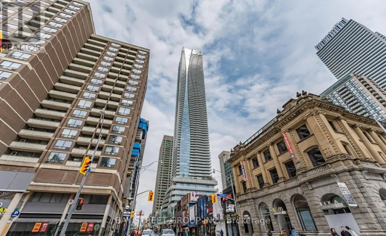 425 - 1 BLOOR STREET E, Toronto (Church-Yonge Corridor), Ontario M4W1A9